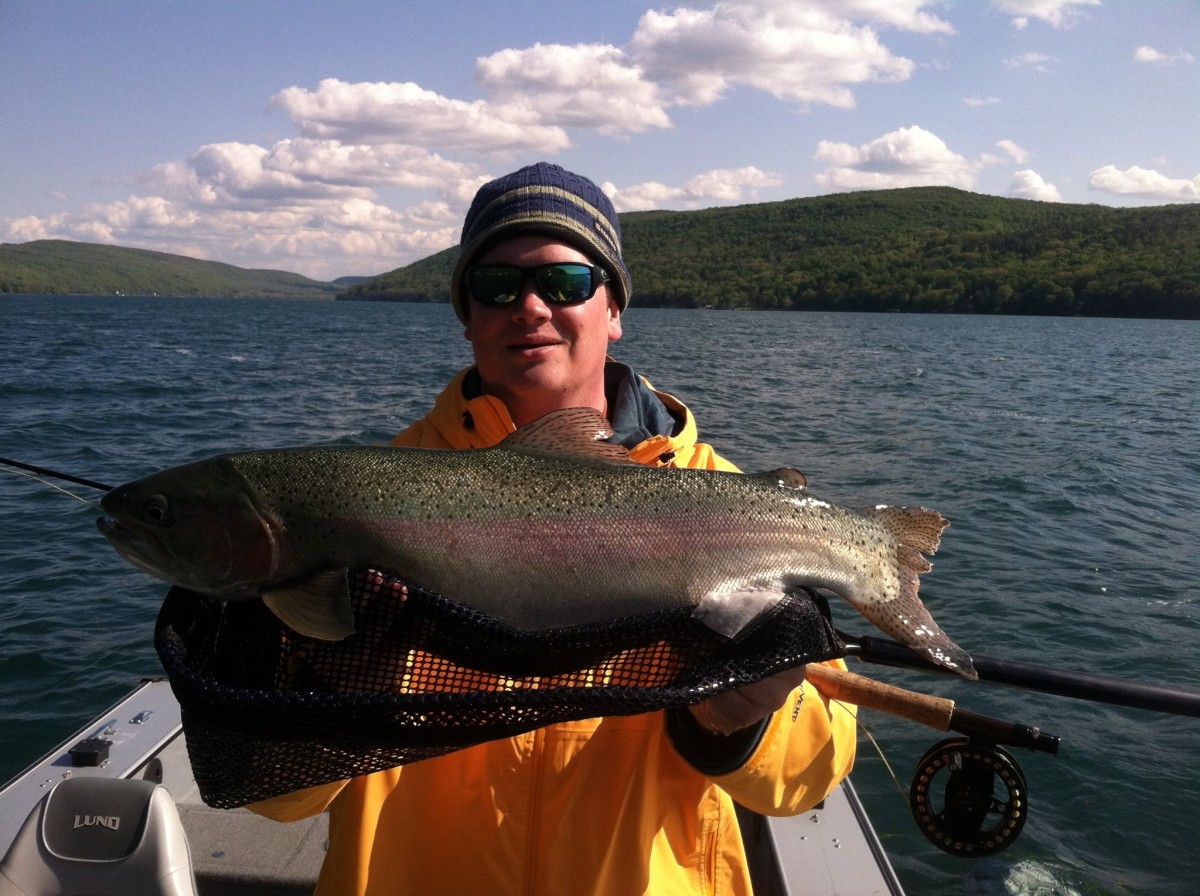 Professional Guide Service In Skaneateles Lake