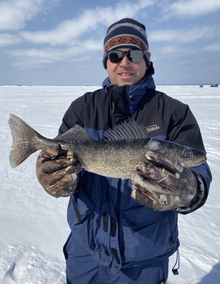 Oneida Lake Ice Fishing